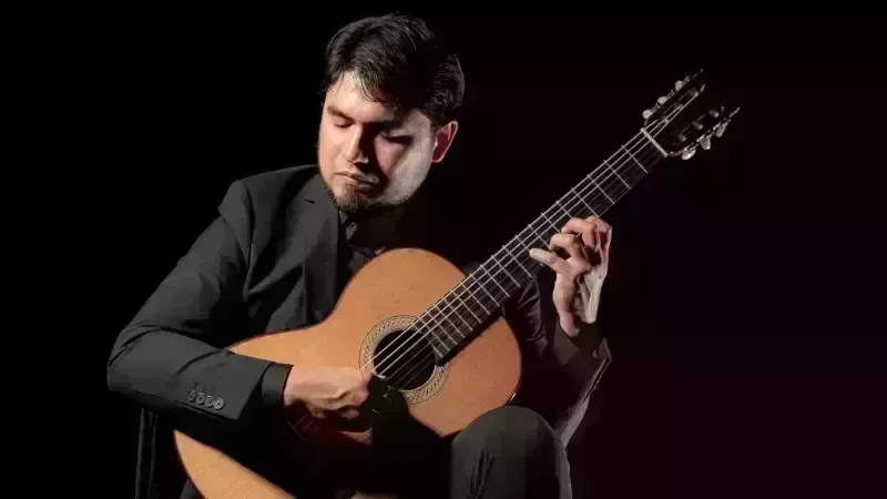 MOISÉS ACOSTA – PAISAJES DE LA GUITARRA