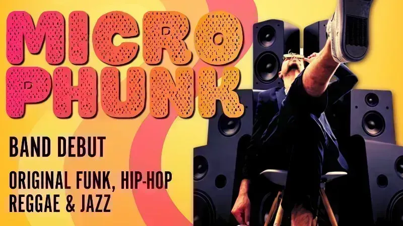 Debut de MICROPHUNK en Raindog Lounge