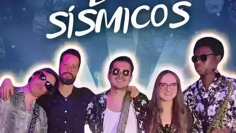 Electrocumbia with Los Sísmicos in La Sirena Gorda