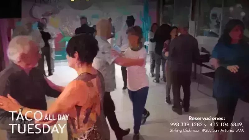 Bachata y Socialito en Trina